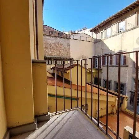 Ponte Vecchio - Luxury - Town Center Флоренция